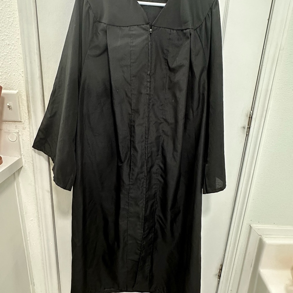 Black Graduation Gown